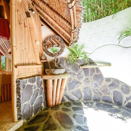 Le Bamboo Bali Villa Uluwatu Exteriör bild