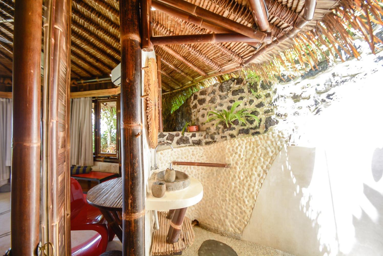 Le Bamboo Bali Villa Uluwatu Rum bild