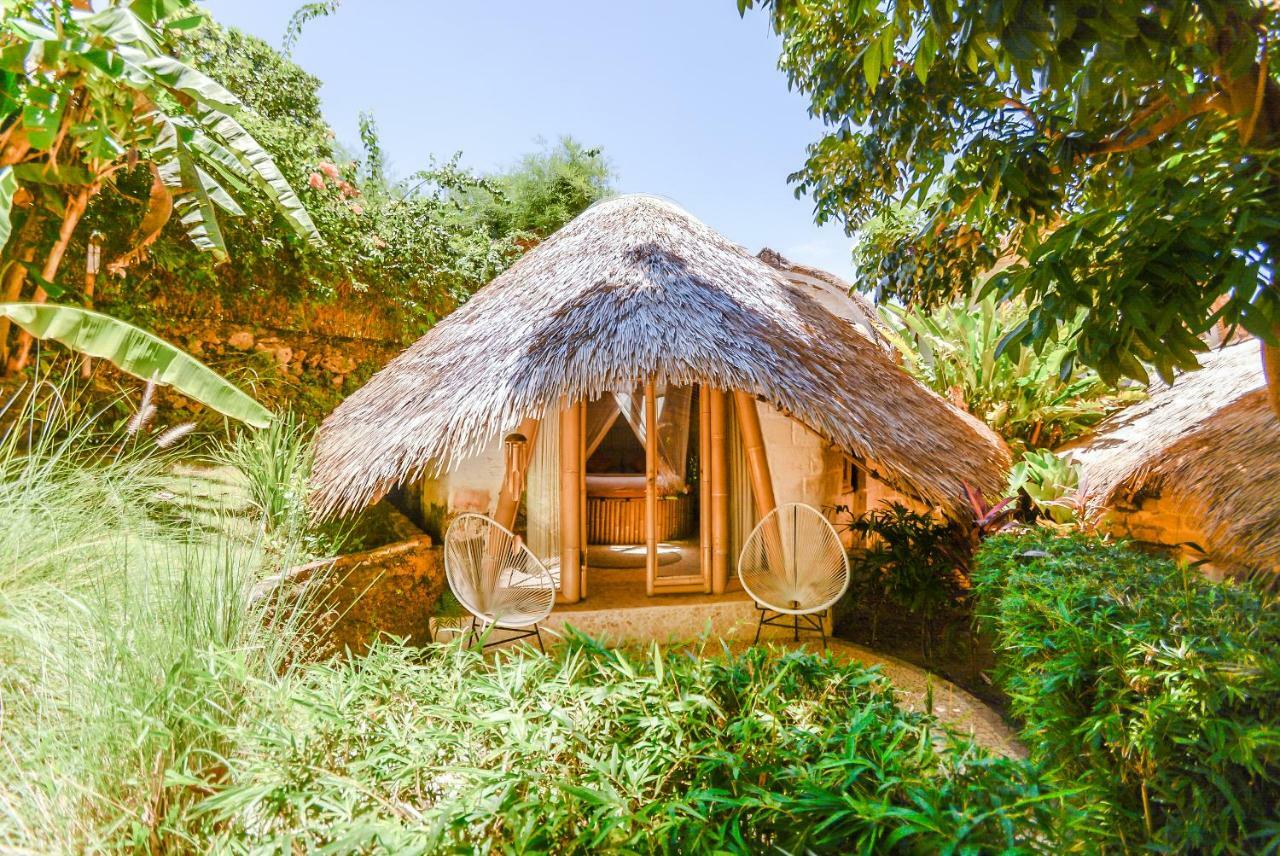 Le Bamboo Bali Villa Uluwatu Exteriör bild